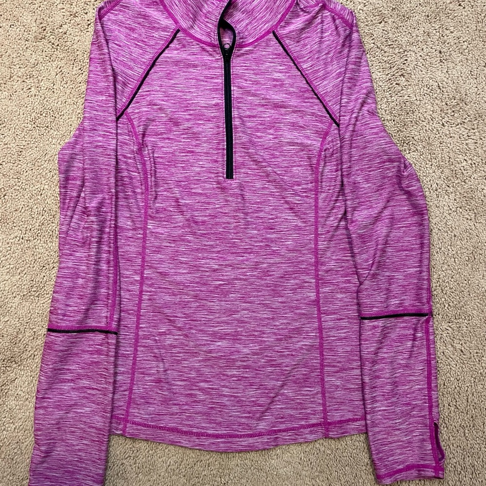 Zella size medium lightweight pullover